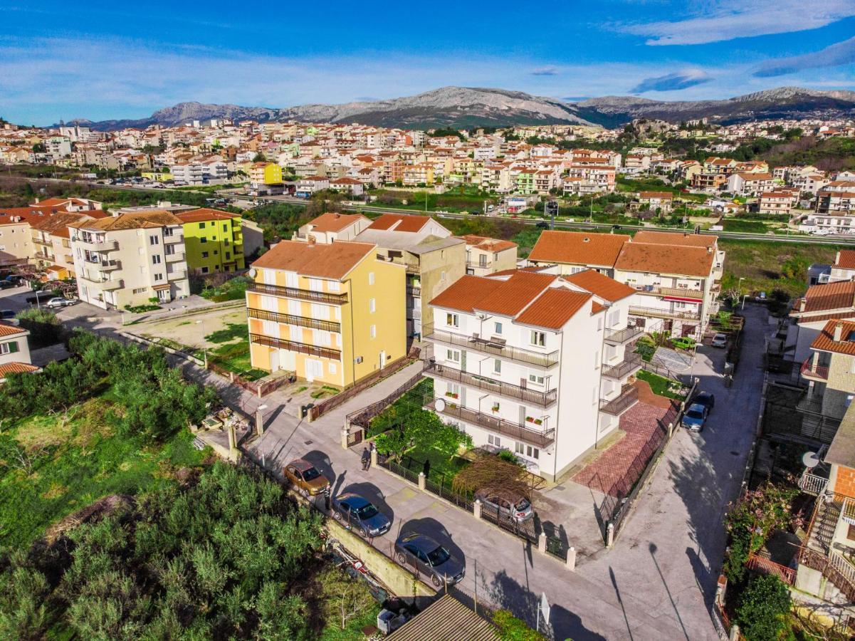 Apartments Mihael Split Exterior photo