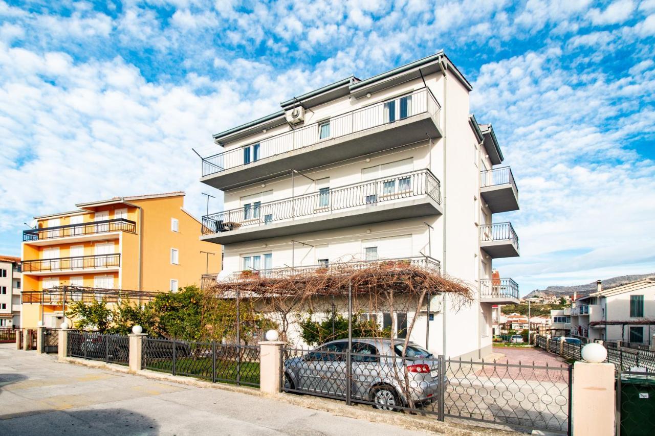 Apartments Mihael Split Exterior photo